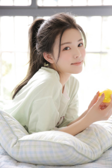 明星专题：李莉莉